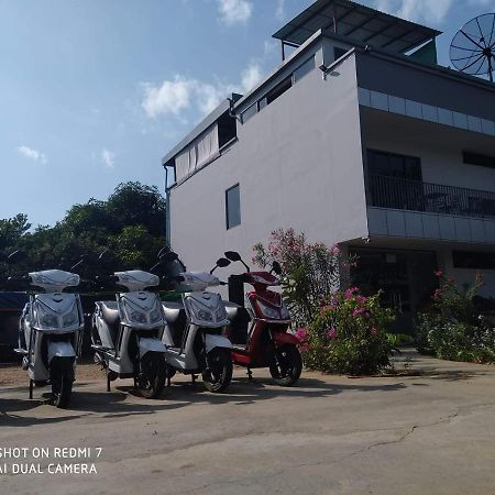 Morning Star Guesthouse Nyaung-U Exterior photo